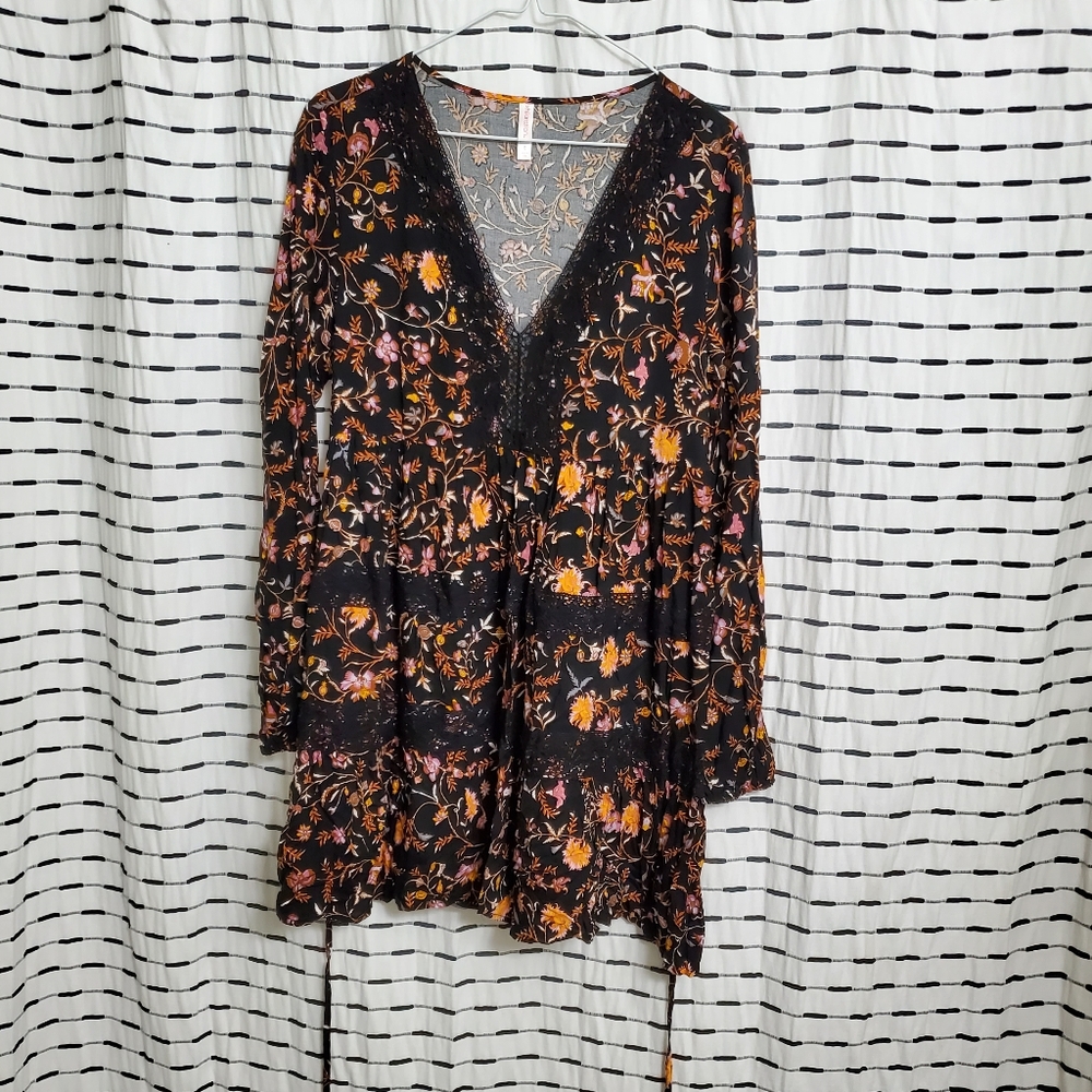 Xhiliration Tie Waist Shift Dress S